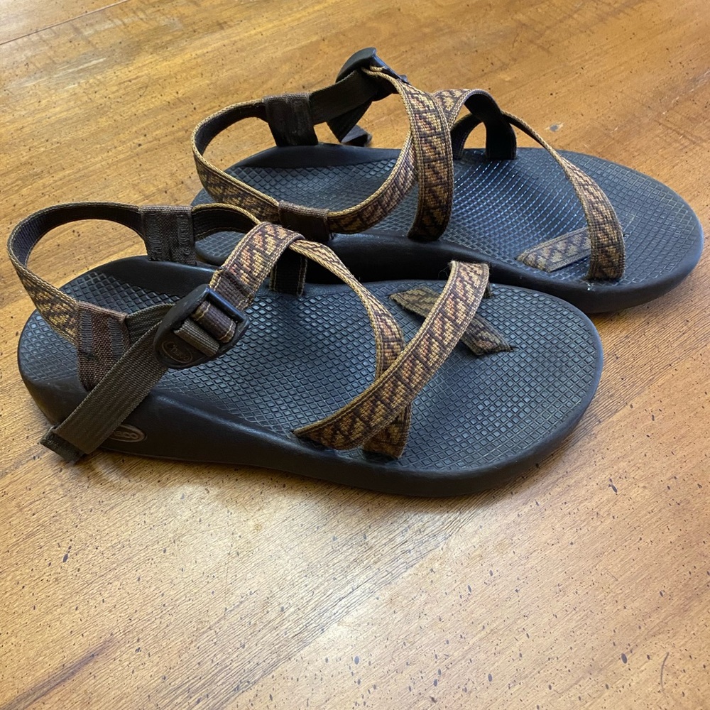 Men’s Classic Chaco Sandal size 10